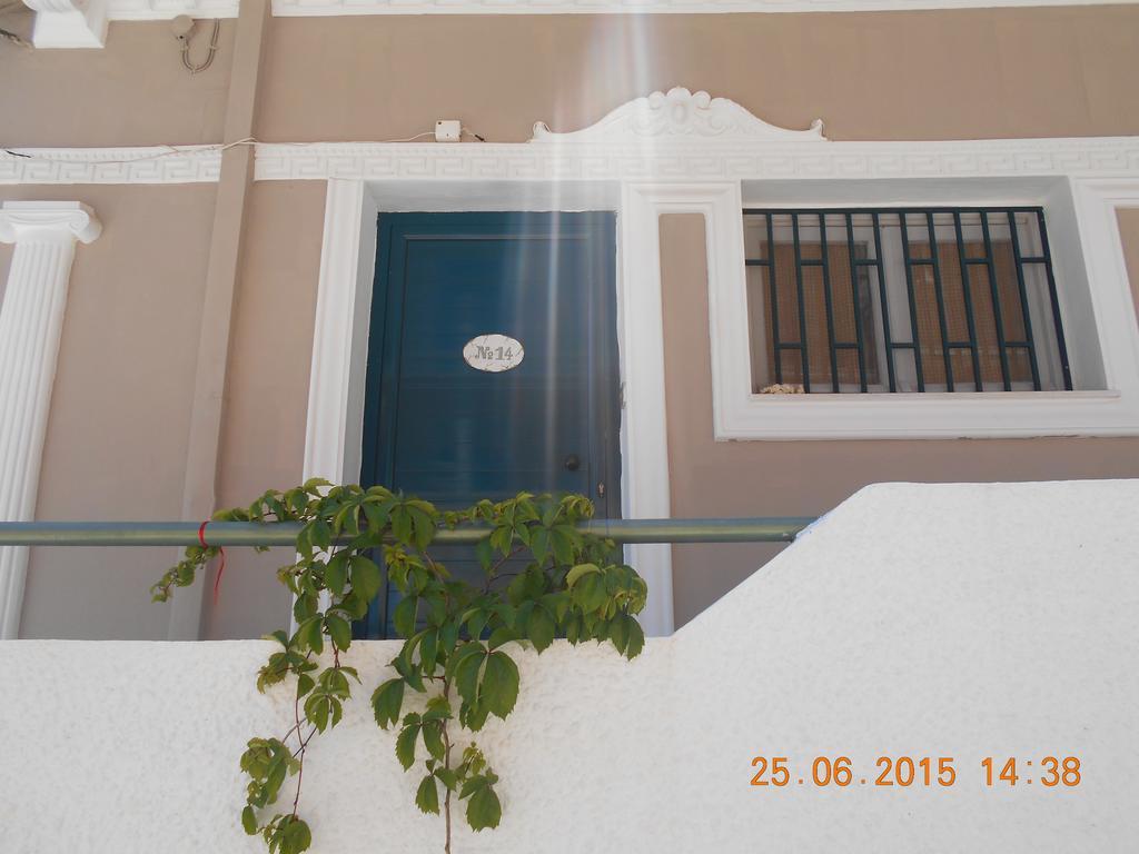 Mina Apartments Poros Town Exterior foto