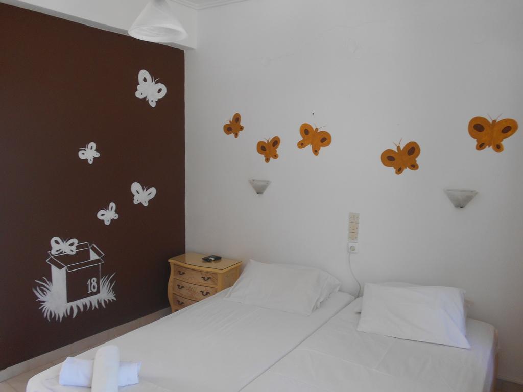 Mina Apartments Poros Town Exterior foto