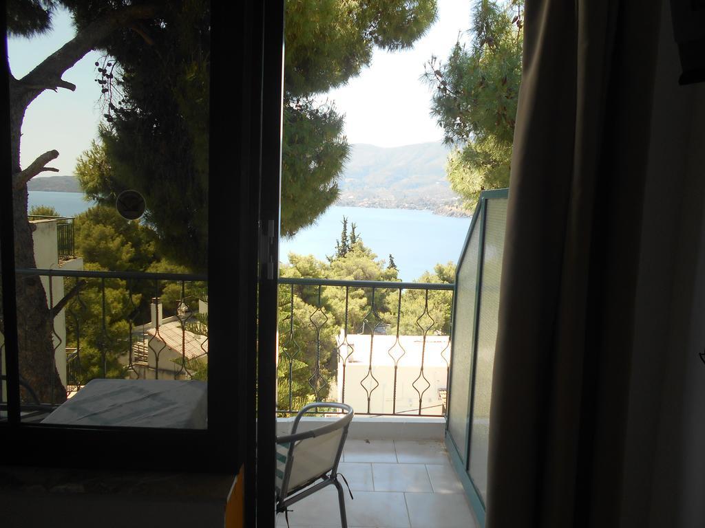 Mina Apartments Poros Town Exterior foto