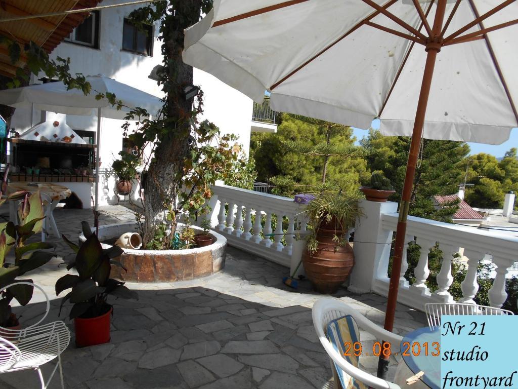 Mina Apartments Poros Town Habitación foto
