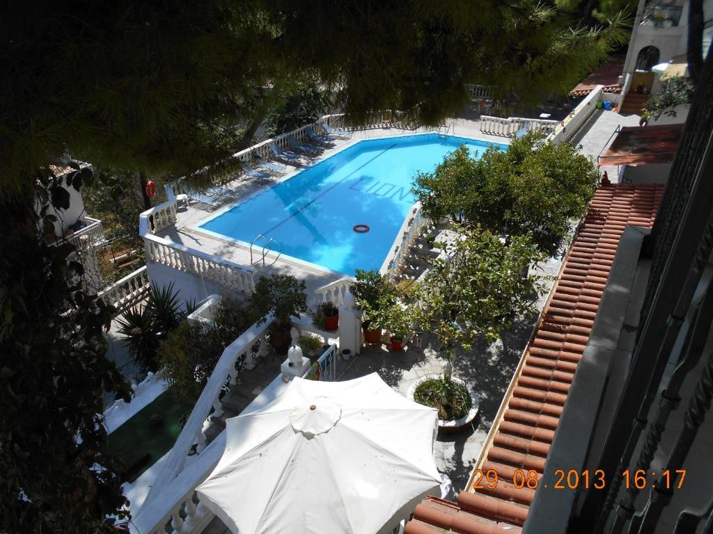 Mina Apartments Poros Town Habitación foto