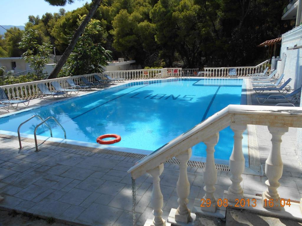 Mina Apartments Poros Town Exterior foto
