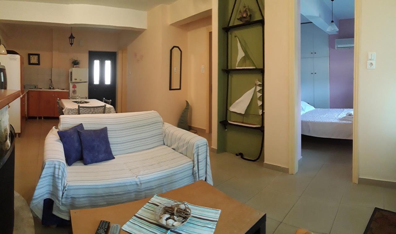 Mina Apartments Poros Town Exterior foto